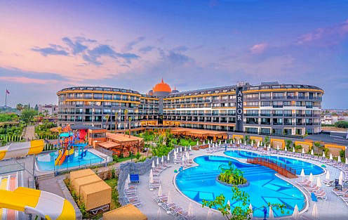 Hotel Side SUN, hier klicken